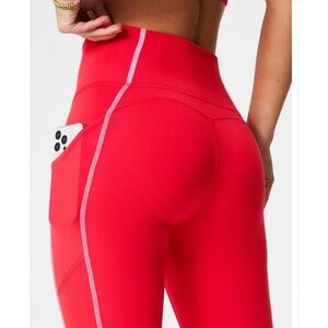 Fabletics Oasis Pure Luxe yoga pants